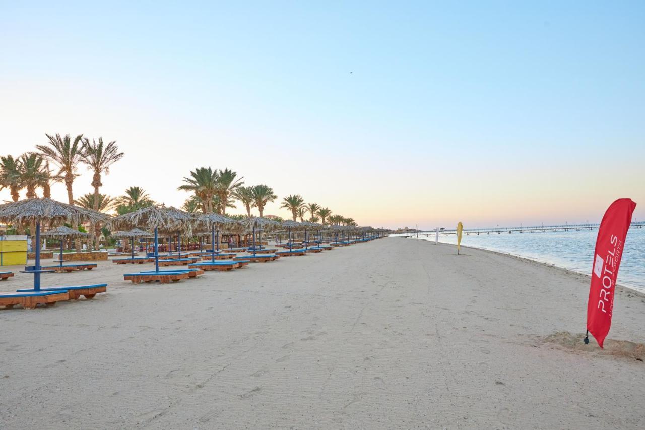 Protels Crystal Beach Resort Marsa Alam Esterno foto