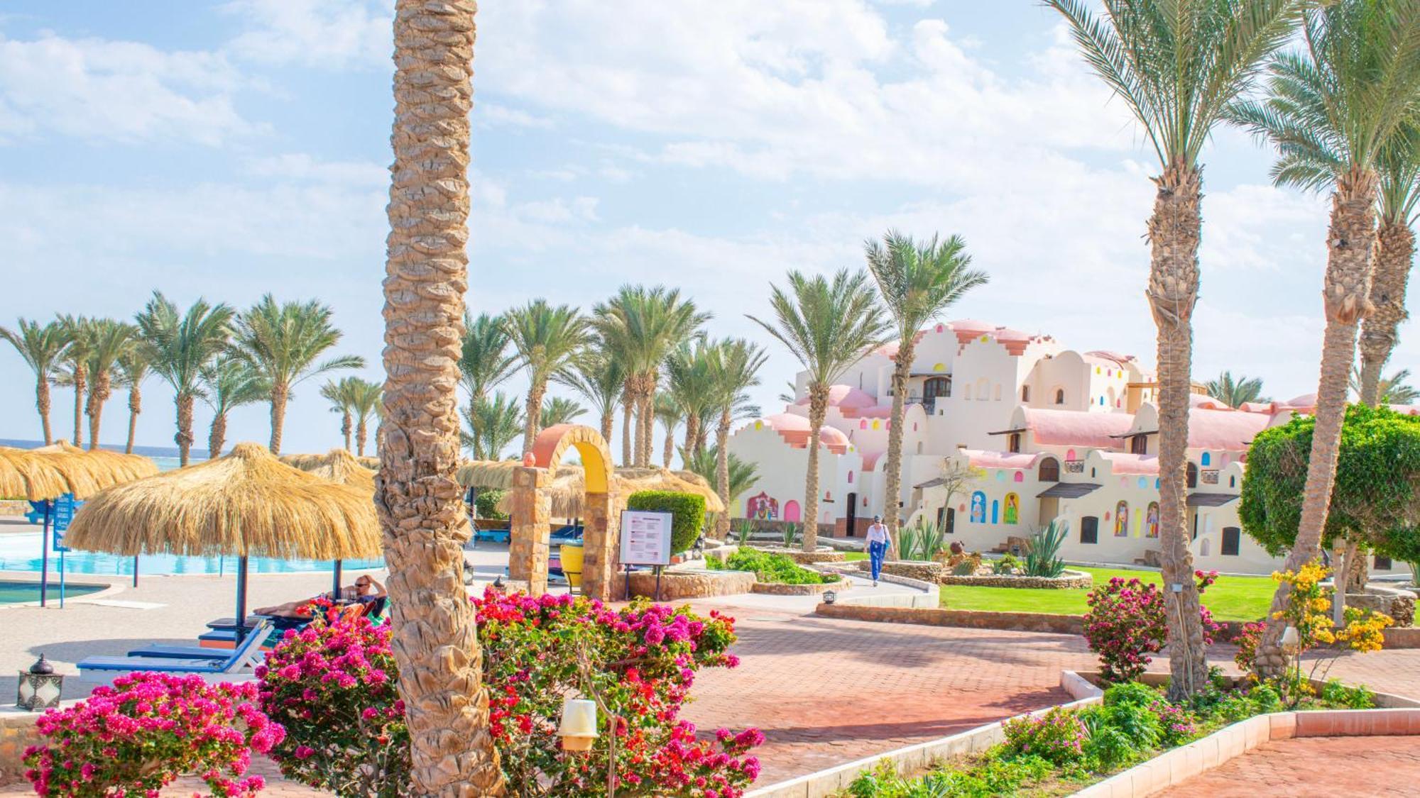 Protels Crystal Beach Resort Marsa Alam Esterno foto