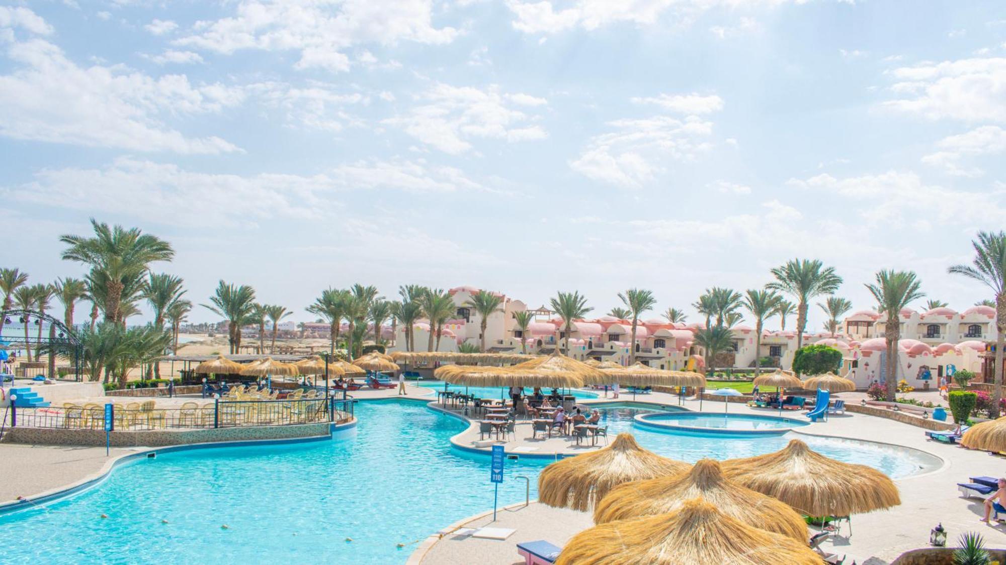 Protels Crystal Beach Resort Marsa Alam Esterno foto